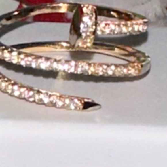 nail cubic Zarconia  a ring brand new - Picture 6 of 9